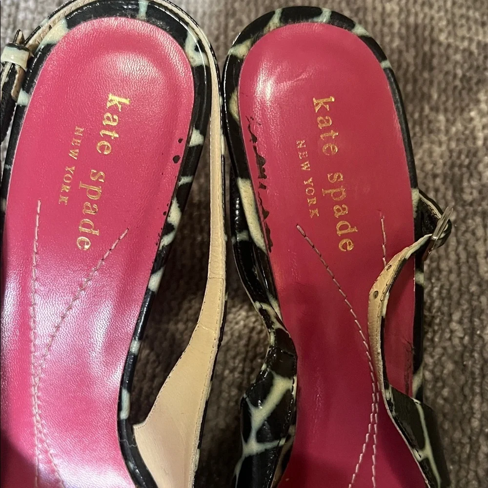Kate Spade Giraffe Print Black and Cream Slingback Peep Toe Heels 9